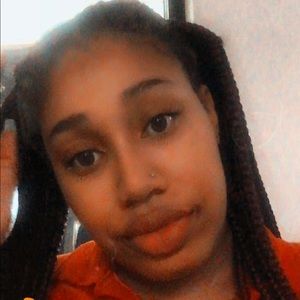 Meet your Posher, Laderika